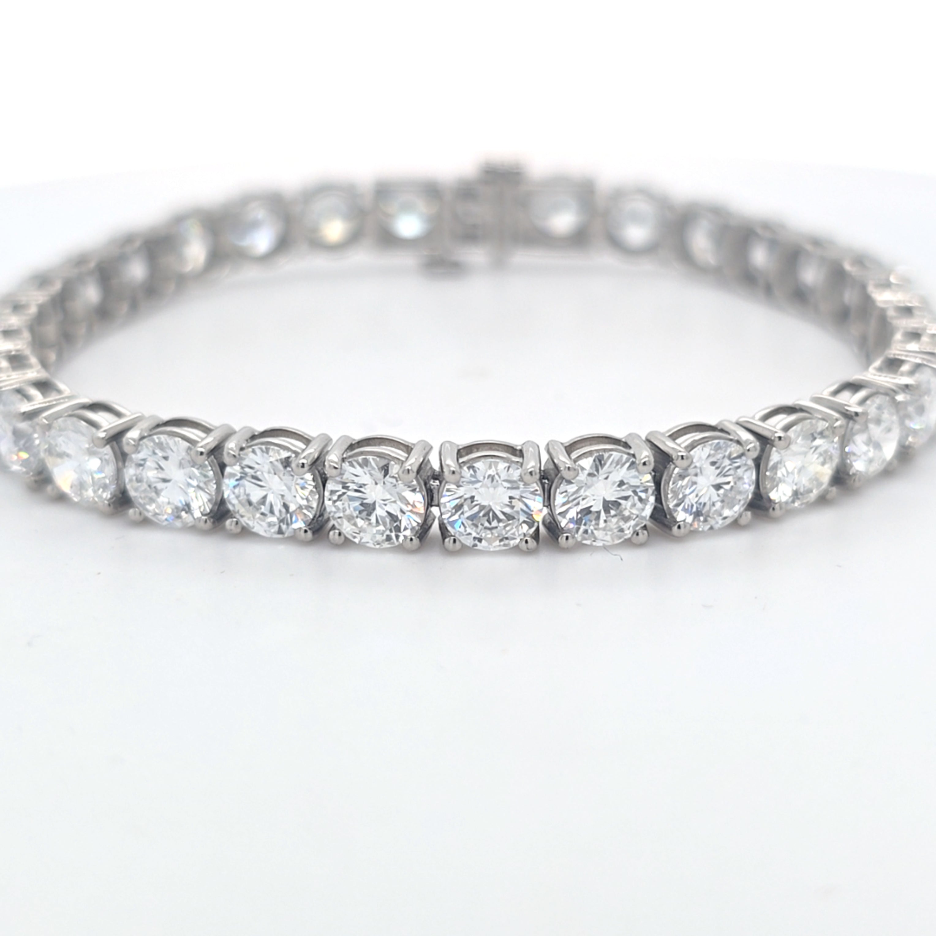 18.03ct LAB Diamond Line Bracelet Set in Platinum - Montpellier Jewellers