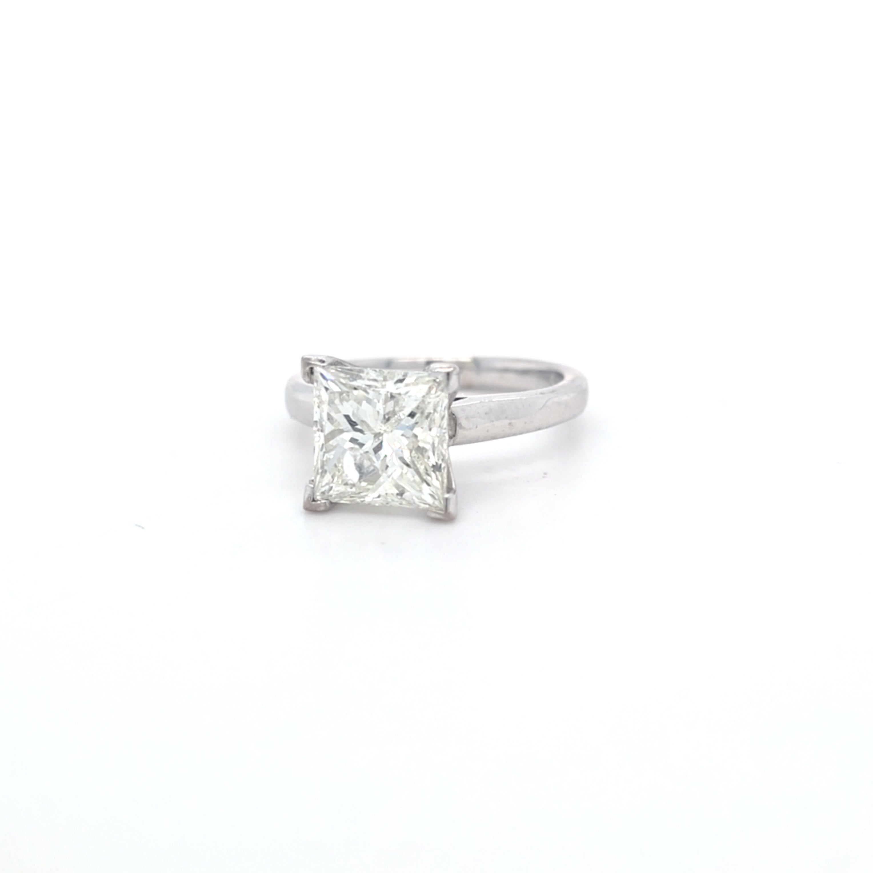 3.03ct Princess Cut Diamond Solitaire set in 18ct White Gold - Montpellier Jewellers