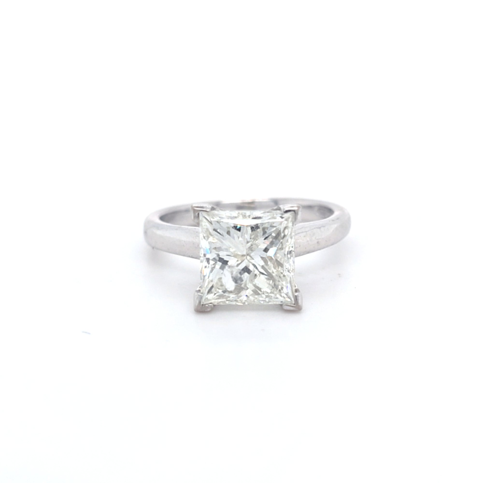 3.03ct Princess Cut Diamond Solitaire set in 18ct White Gold
