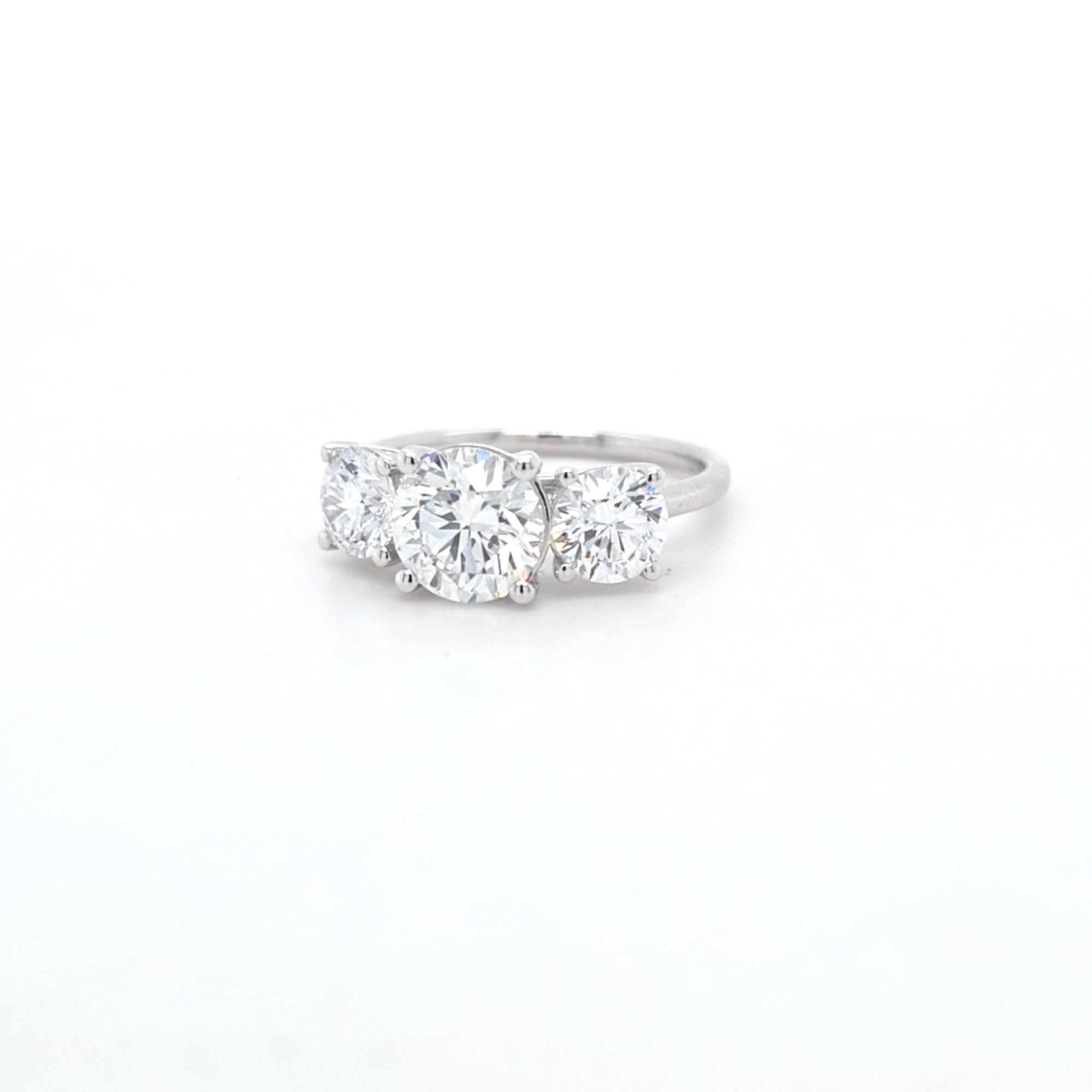2.75ct F/VS1 Round Brilliant Cut LAB Diamond 3 Stone Ring Set in White Gold