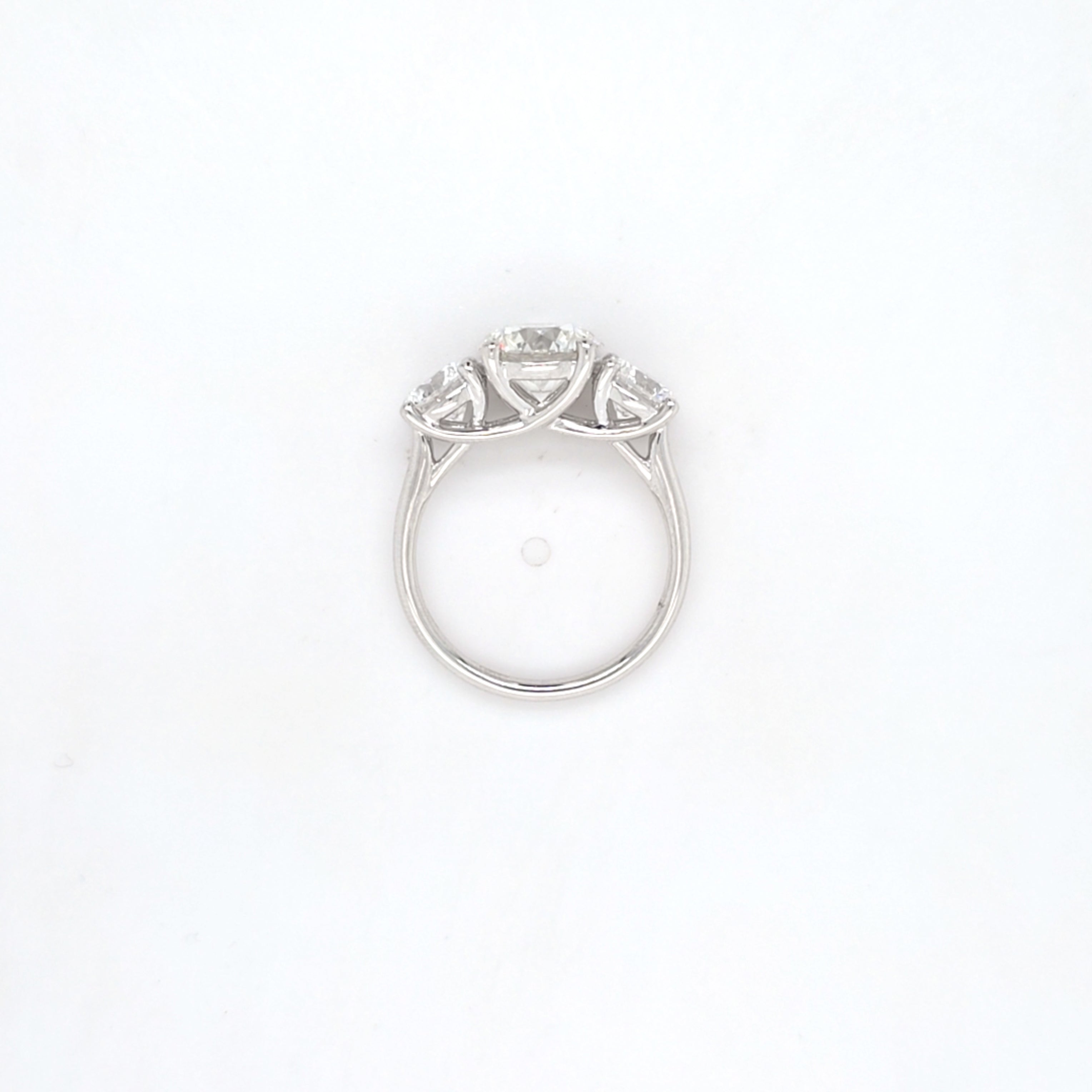 4.63ct F/VS1 Round Brilliant Cut LAB Diamond 3 Stone Ring Set in White Gold - Montpellier Jewellers