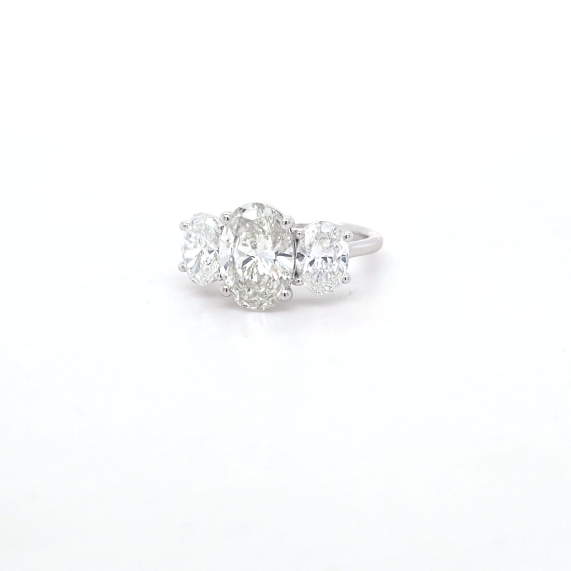 3.53ct F/VS1 Oval Brilliant Cut LAB Diamond 3 Stone Ring Set in White Gold