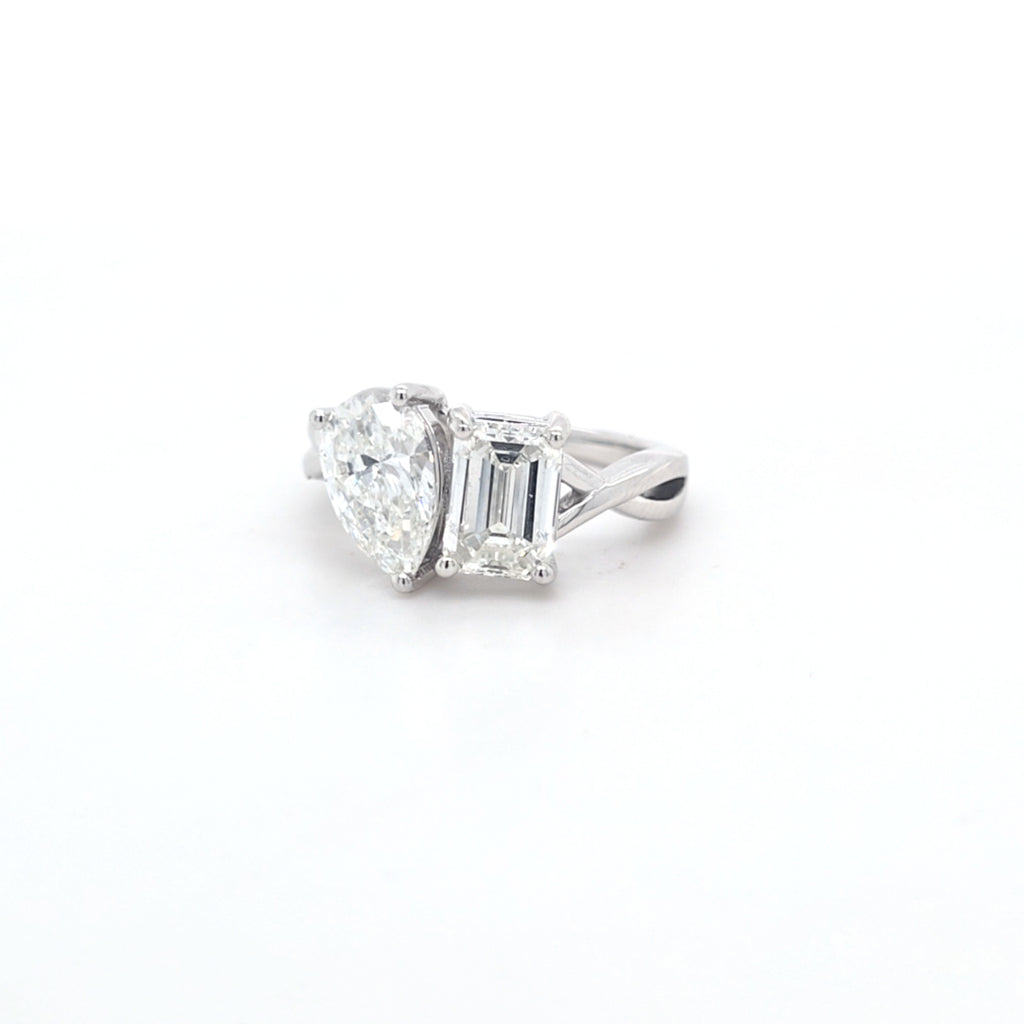 3.04ct G/VS2 Emerald Cut & Pear Shape LAB Diamond Toi et Moi Ring Set in White Gold