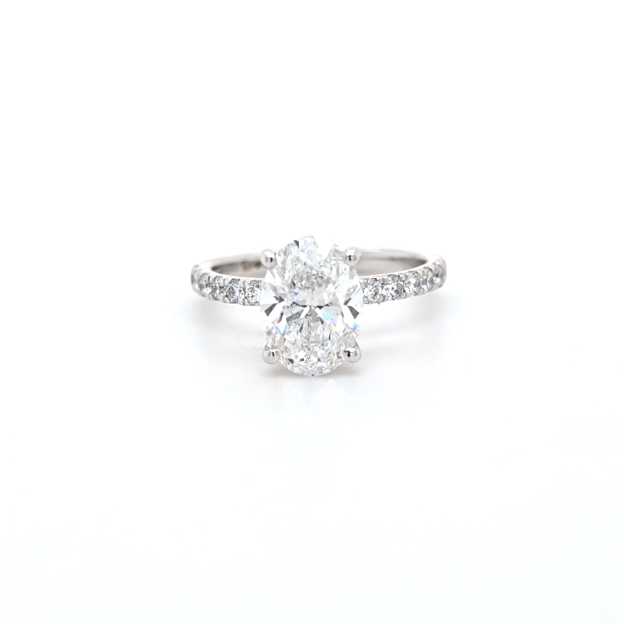 IGI 2.01ct D/VS2 Oval Shape LAB Diamond Ring with Diamond Shoulders set in Platinum - Montpellier Jewellers