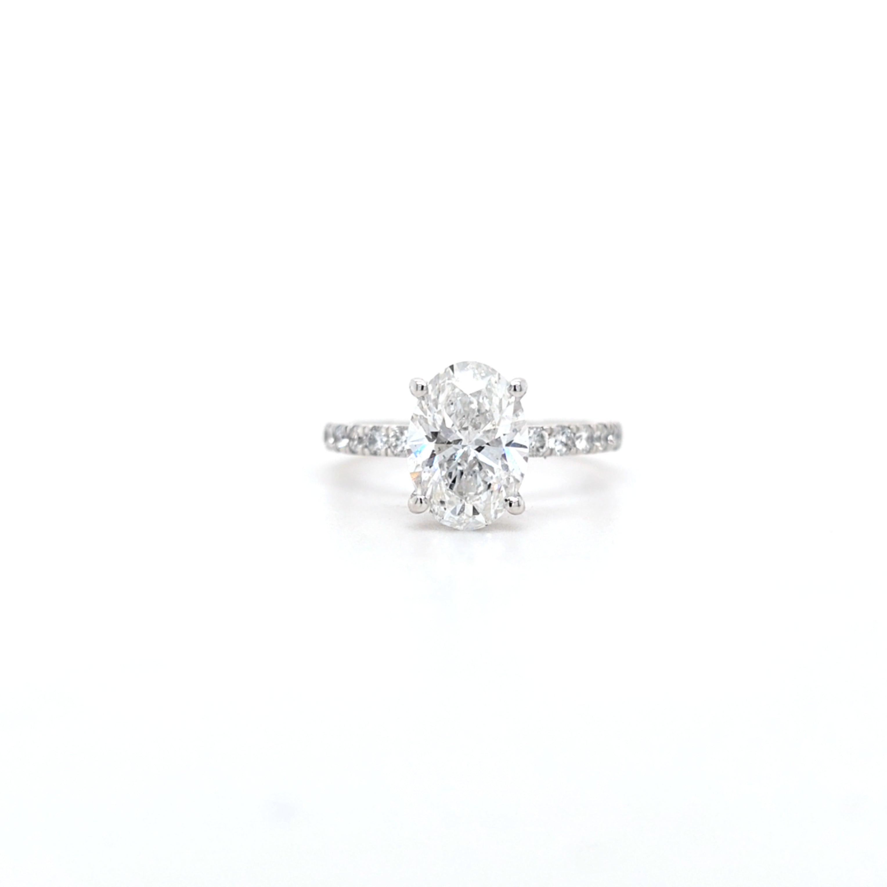 IGI 2.01ct D/VS2 Oval Shape LAB Diamond Ring with Diamond Shoulders set in Platinum - Montpellier Jewellers