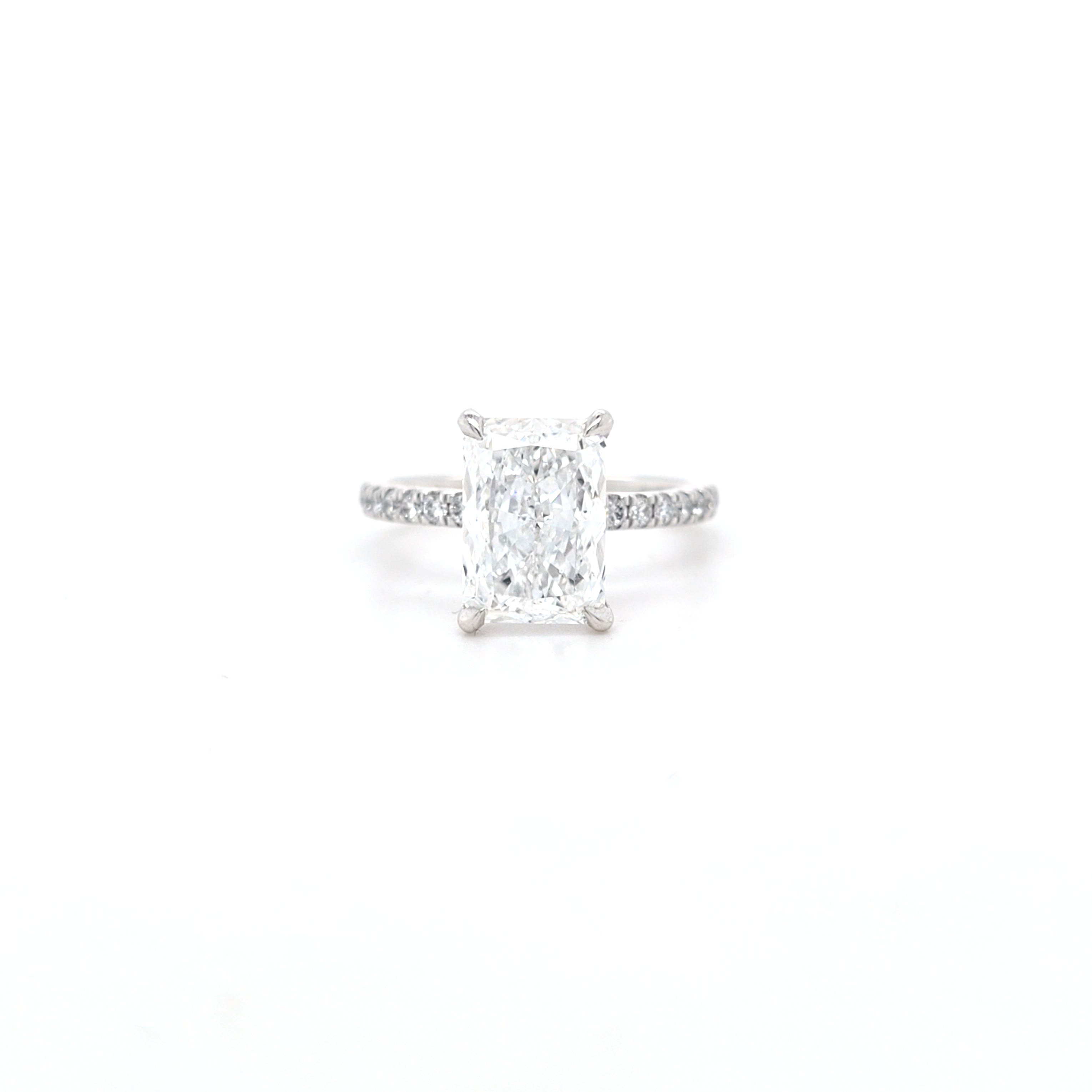 IGI 3.01ct D/VS2 Radiant Cut LAB Diamond Solitaire set in Platinum with Diamond Shoulders & Ruby Accent Stone - Montpellier Jewellers