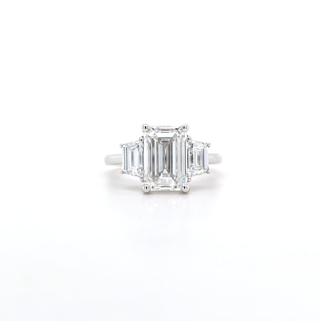 IGI 3.01ct D/VS1 Emerald Cut LAB Diamond Ring with Trapezoid Side Stones Set in Platinum - Montpellier Jewellers