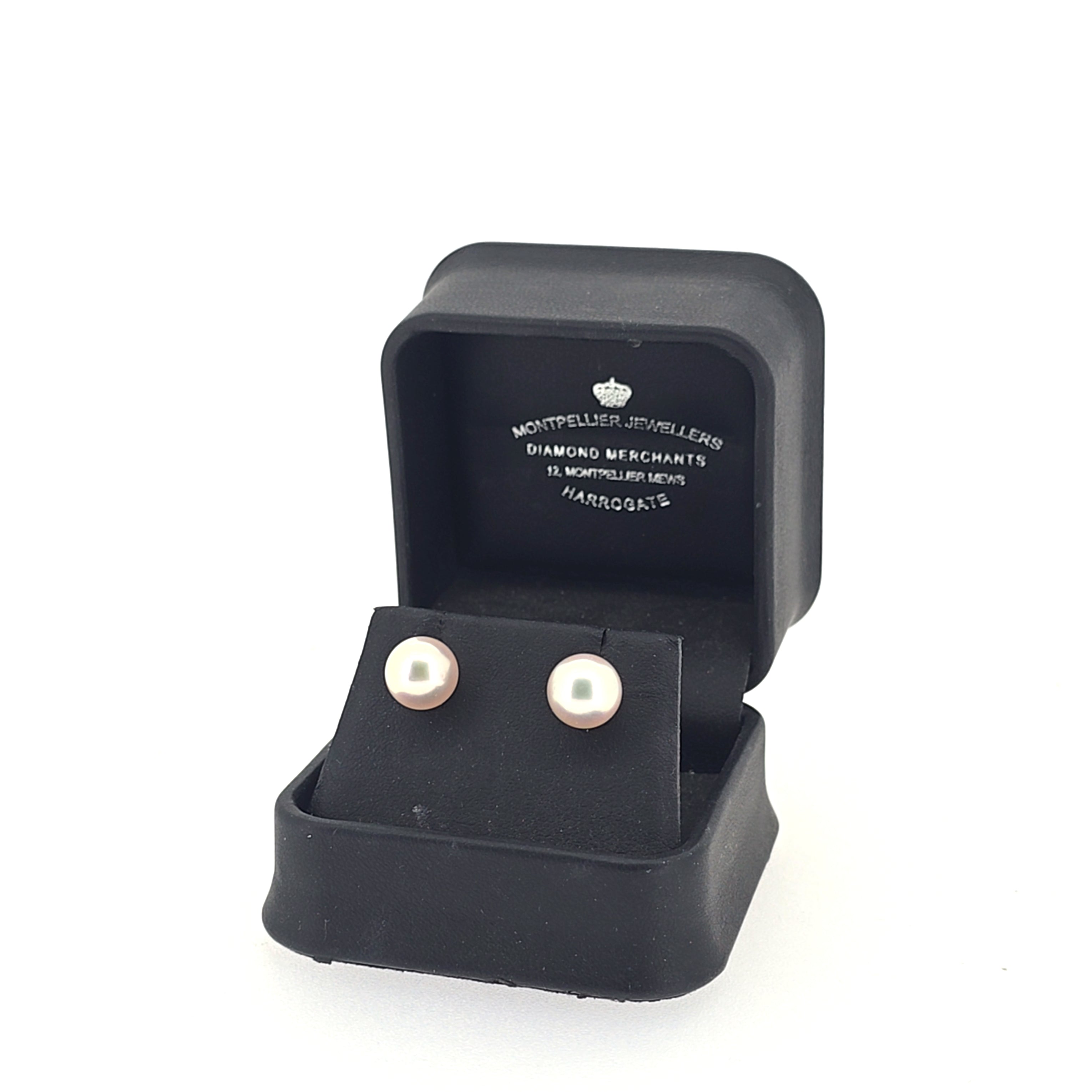 Classic Pearl Stud Earrings AAA Quality Akoya Pearls 9.0mm - 9.5mm - Montpellier Jewellers