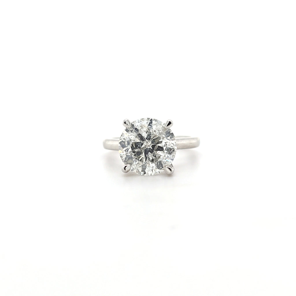 IGI 4.53ct H/I1 Round Brilliant Cut Diamond Solitaire Set in Platinum - Montpellier Jewellers