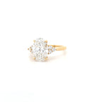 IGI 2.50ct D/VS2 Oval Cut LAB Diamond Ring with Trefoil Diamond Shoulders Set in 18ct Yellow Gold
