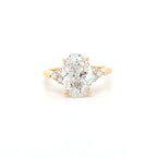 IGI 2.50ct D/VS2 Oval Cut LAB Diamond Ring with Trefoil Diamond Shoulders Set in 18ct Yellow Gold