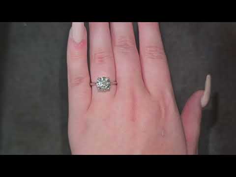 GIA 3.01ct L/SI2 Round Brilliant Cut Diamond Solitaire set in Platinum