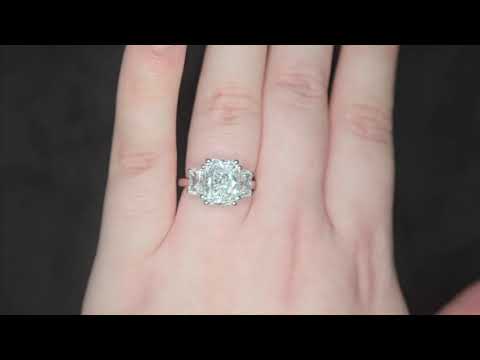 IGI 3.07ct D/VS1 Radiant Cut LAB Diamond Ring with Trapezoid Side Stones Set in Platinum