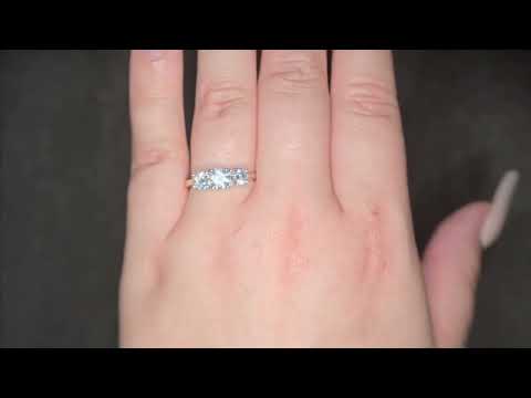 1.35ct F/VS LAB Diamond 3 Stone Ring Set In Yellow Gold