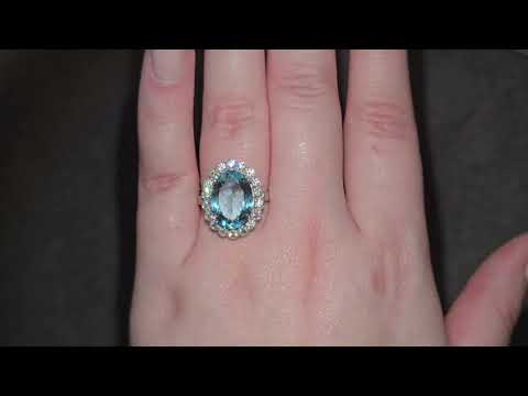3.90ct Aquamarine & Diamond Ring Set in 18ct White Gold