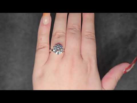 IGI 5.00ct E/VS2 LAB Diamond Solitaire set in Platinum