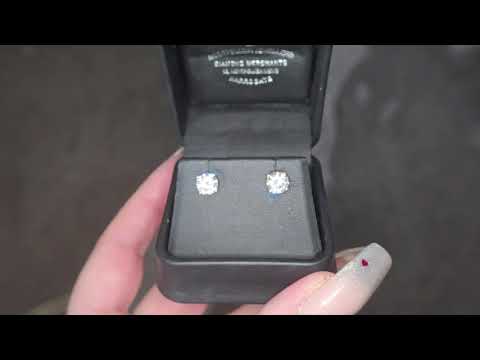 2.06ct F/VS LAB Diamond Stud Earrings Set In Yellow Gold