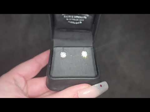 1.50ct F/VS LAB Diamond Stud Earrings Set In White Gold