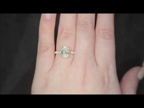 IGI 2.00ct D/VS2 Oval Shape LAB Diamond Ring with Diamond Shoulders set in 18ct Yellow Gold