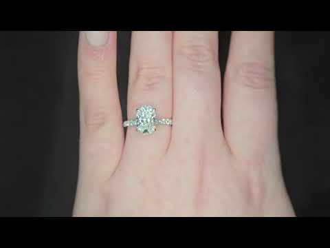 IGI 2.01ct D/VS2 Oval Shape LAB Diamond Ring with Diamond Shoulders set in Platinum