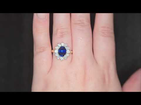 2.57ct LAB Sapphire & LAB Diamond Cluster Ring set in 9ct Gold