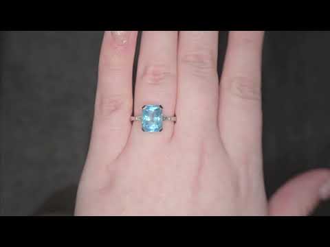 3.04ct Aquamarine & Diamond Ring Set in 18ct White Gold
