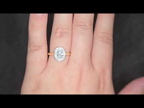 1.21ct D/VS1 LAB Diamond Halo Ring set in 9ct Yellow Gold