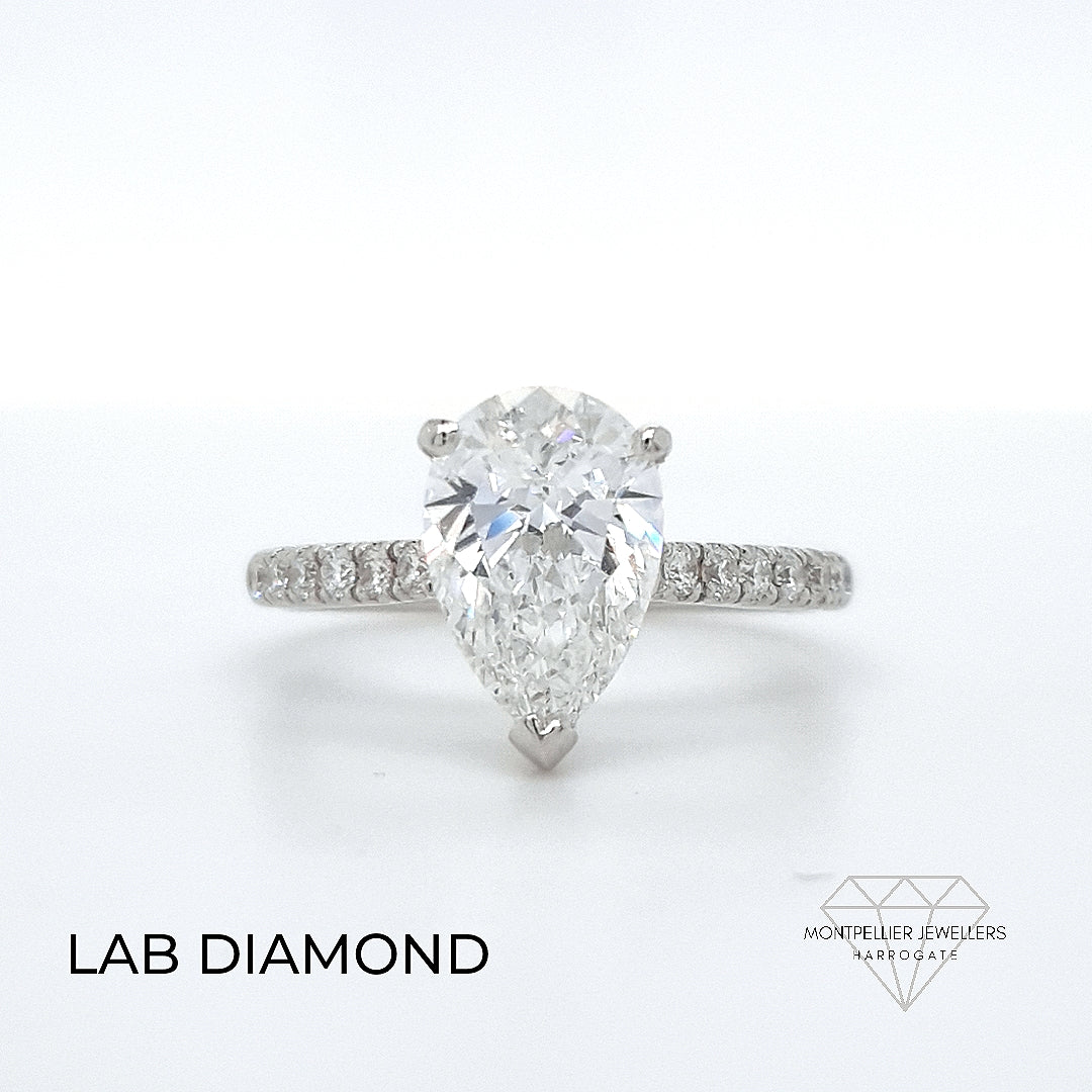 IGI 2.01ct F /VS1 LAB Diamond Pear Shape Solitaire Set In Platinum with Diamond Shoulders