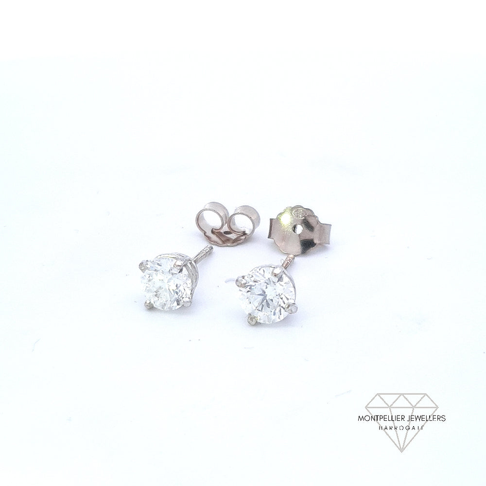1.40ct H/SI Diamond Stud Earrings Set In 18ct White Gold