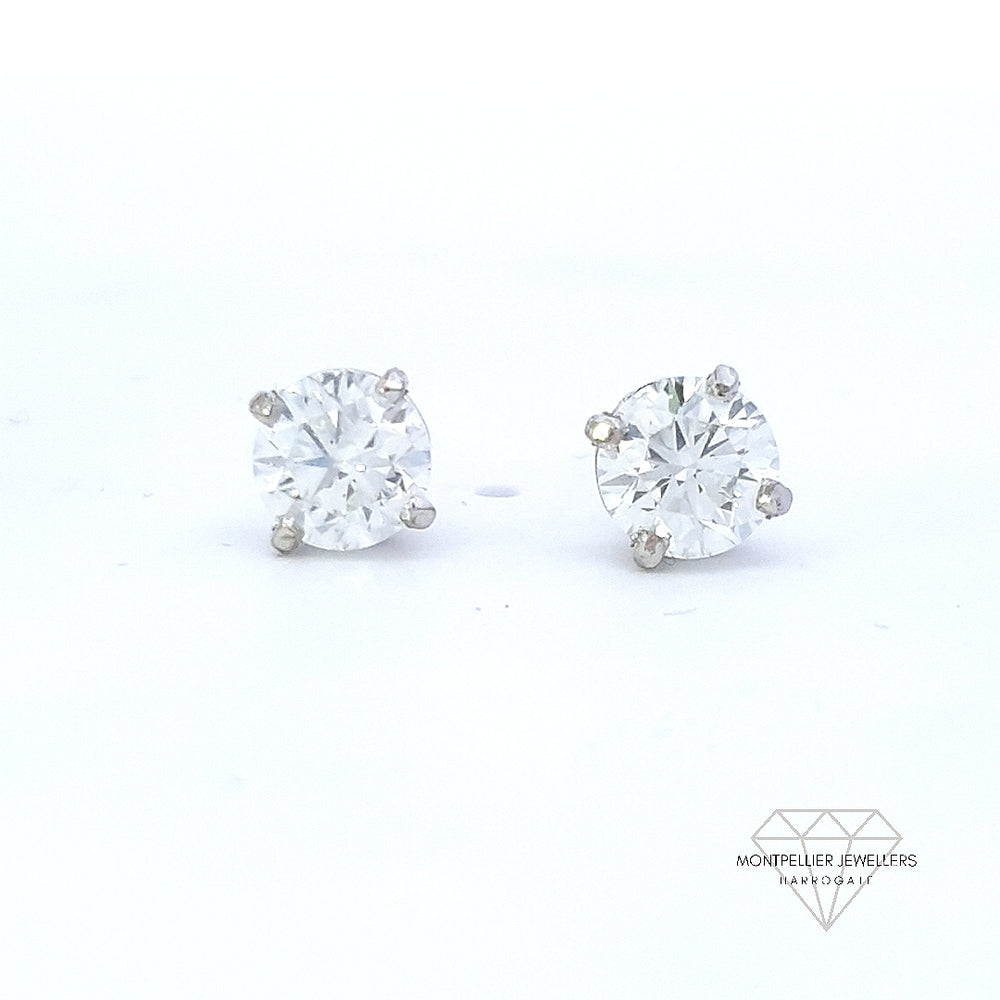 1.40ct H/SI Diamond Stud Earrings Set In 18ct White Gold