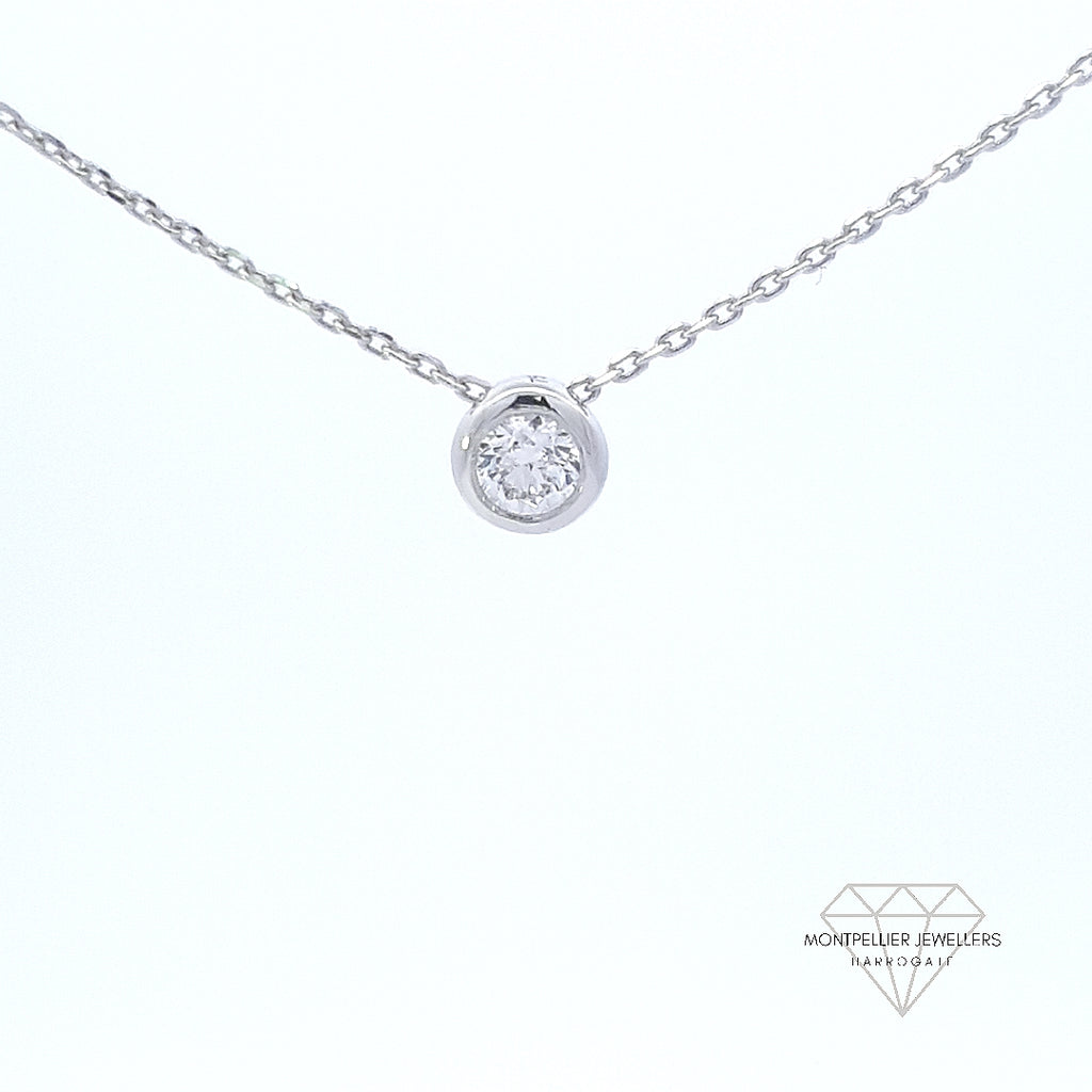 0.23ct G/VS1 Diamond Pendant Set in 18ct White Gold