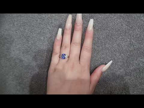 Gubelin Certified 2.71ct Sapphire (No Heat) & Diamond Ring